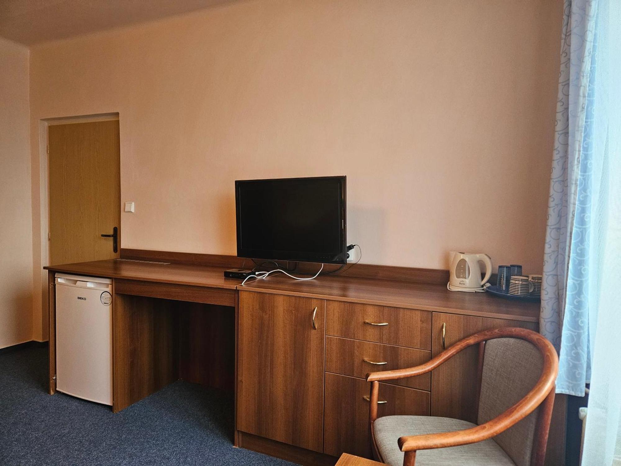 Hotel Trim Pardubice Dış mekan fotoğraf