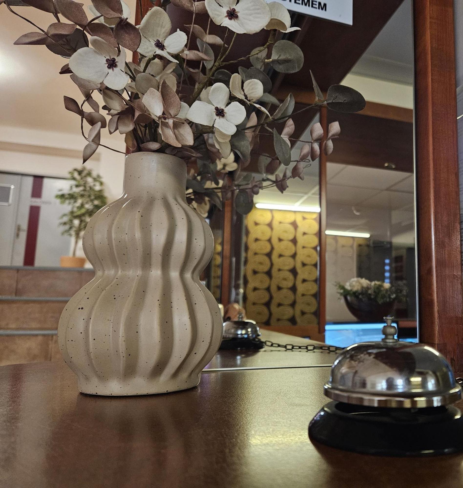 Hotel Trim Pardubice Dış mekan fotoğraf
