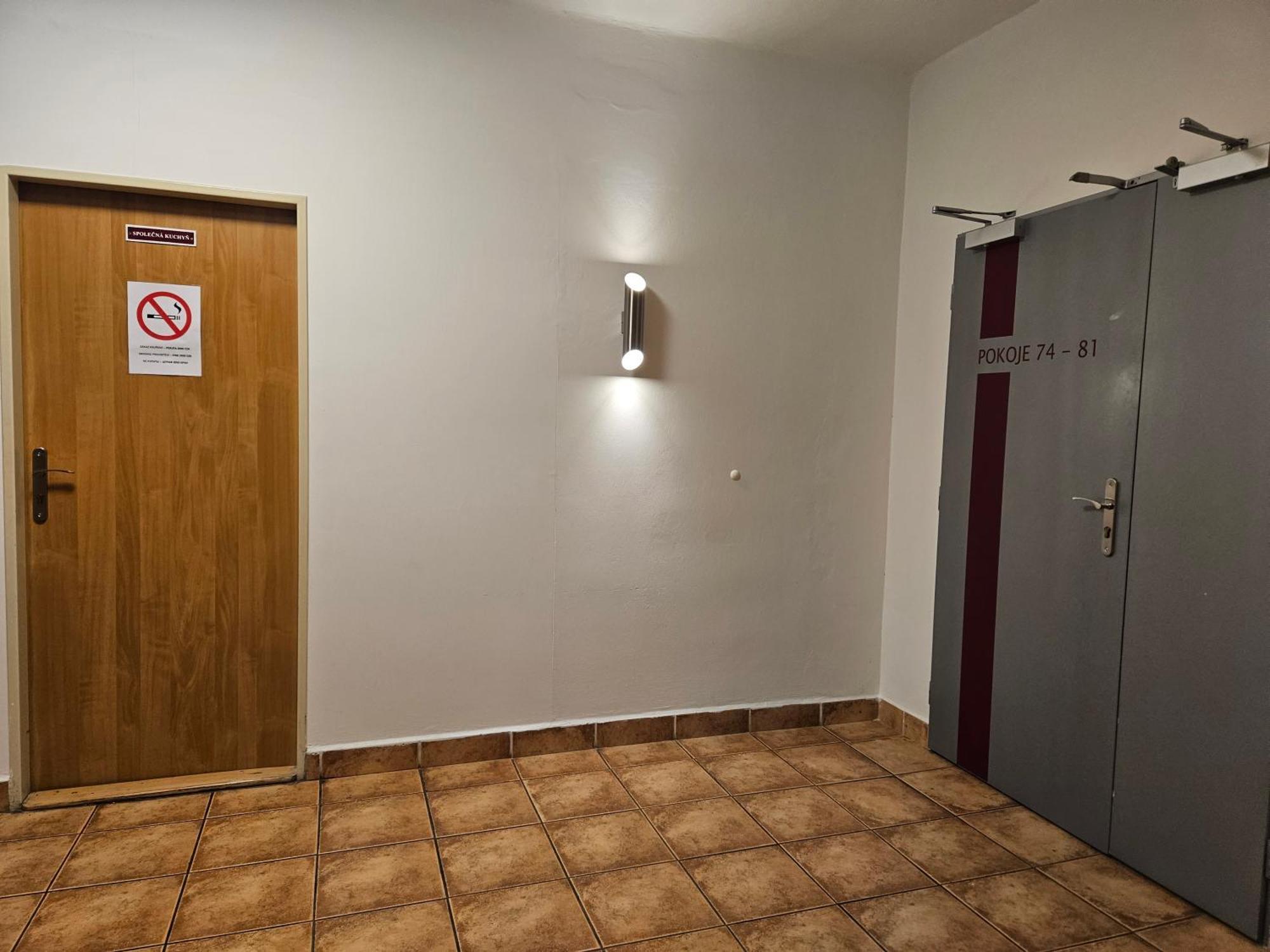 Hotel Trim Pardubice Dış mekan fotoğraf