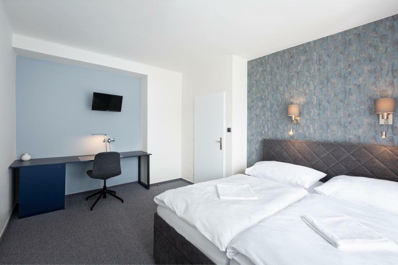 Hotel Trim Pardubice Dış mekan fotoğraf