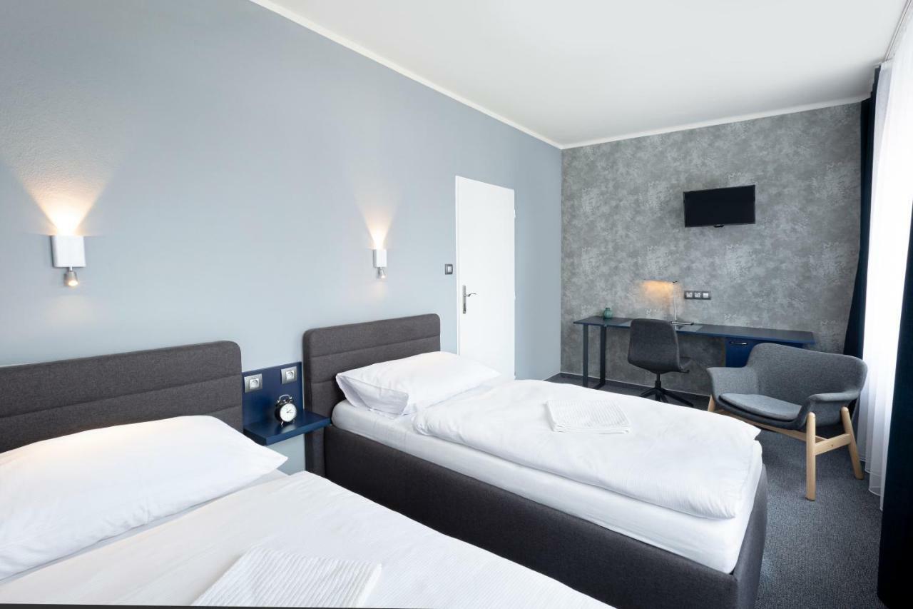 Hotel Trim Pardubice Dış mekan fotoğraf